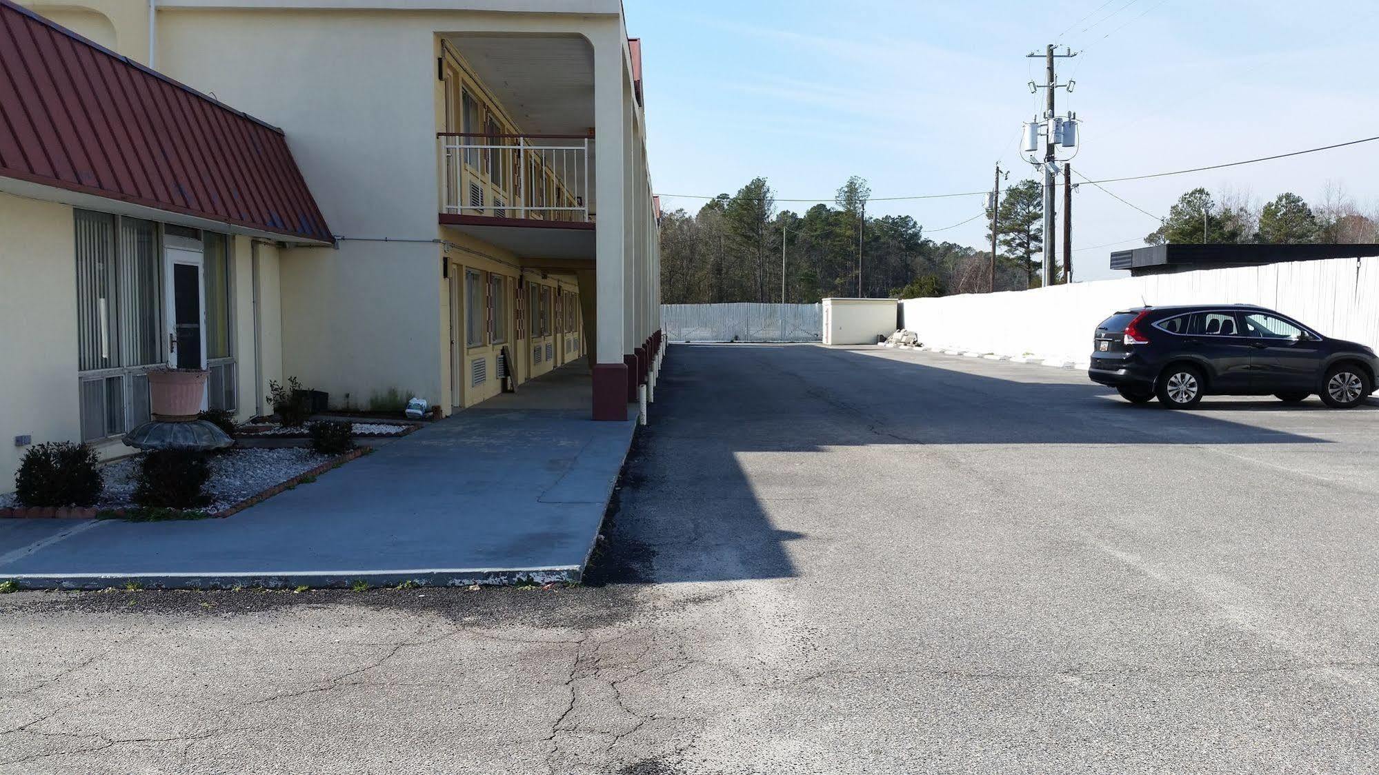 Economy Inn Dillon Extérieur photo
