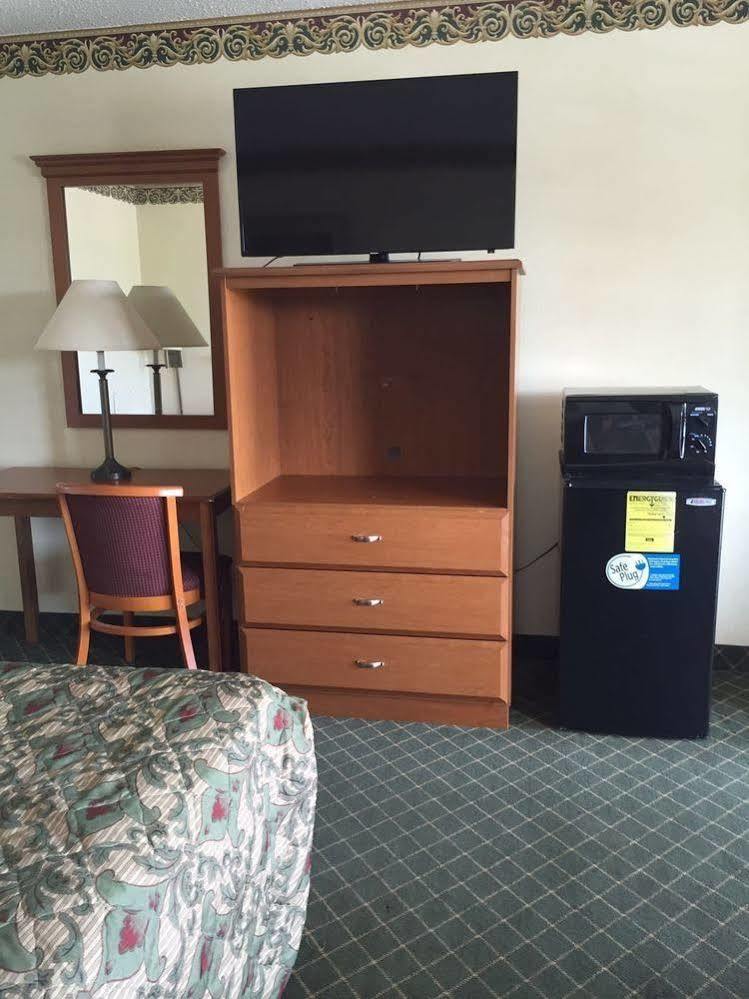 Economy Inn Dillon Extérieur photo