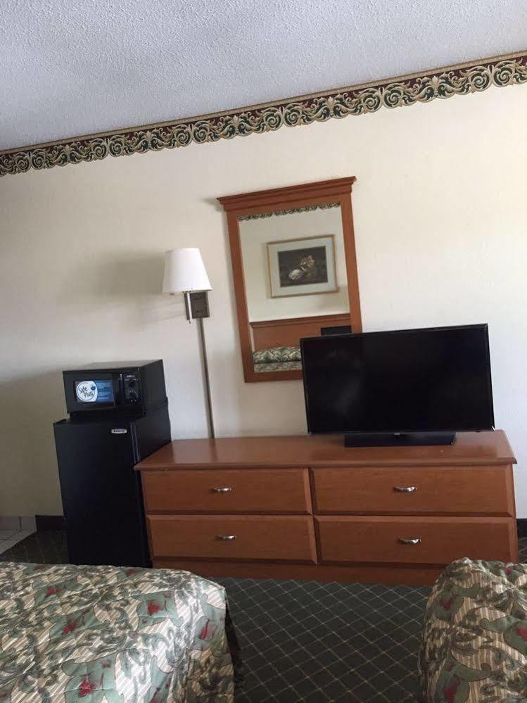 Economy Inn Dillon Extérieur photo