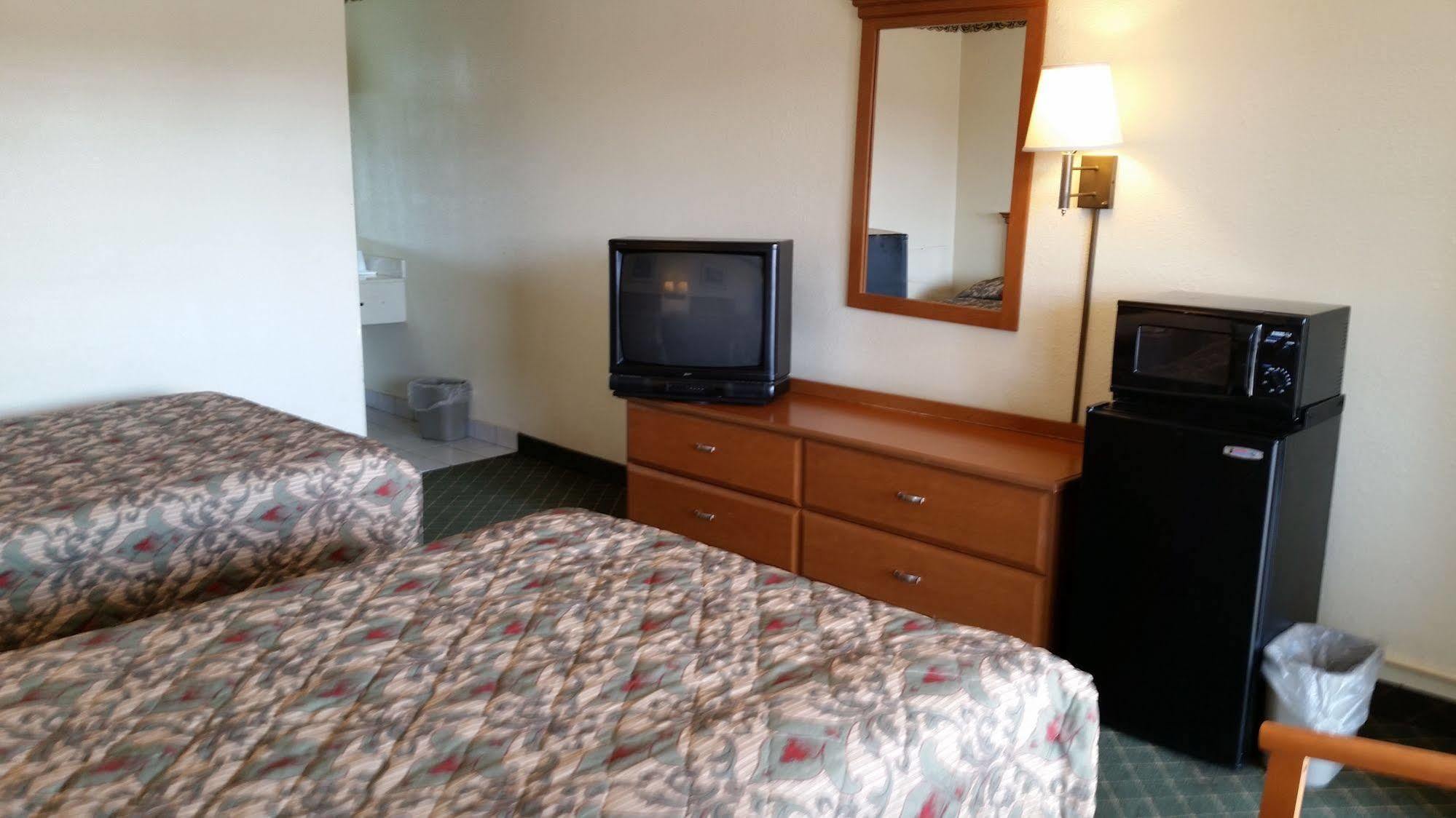 Economy Inn Dillon Extérieur photo