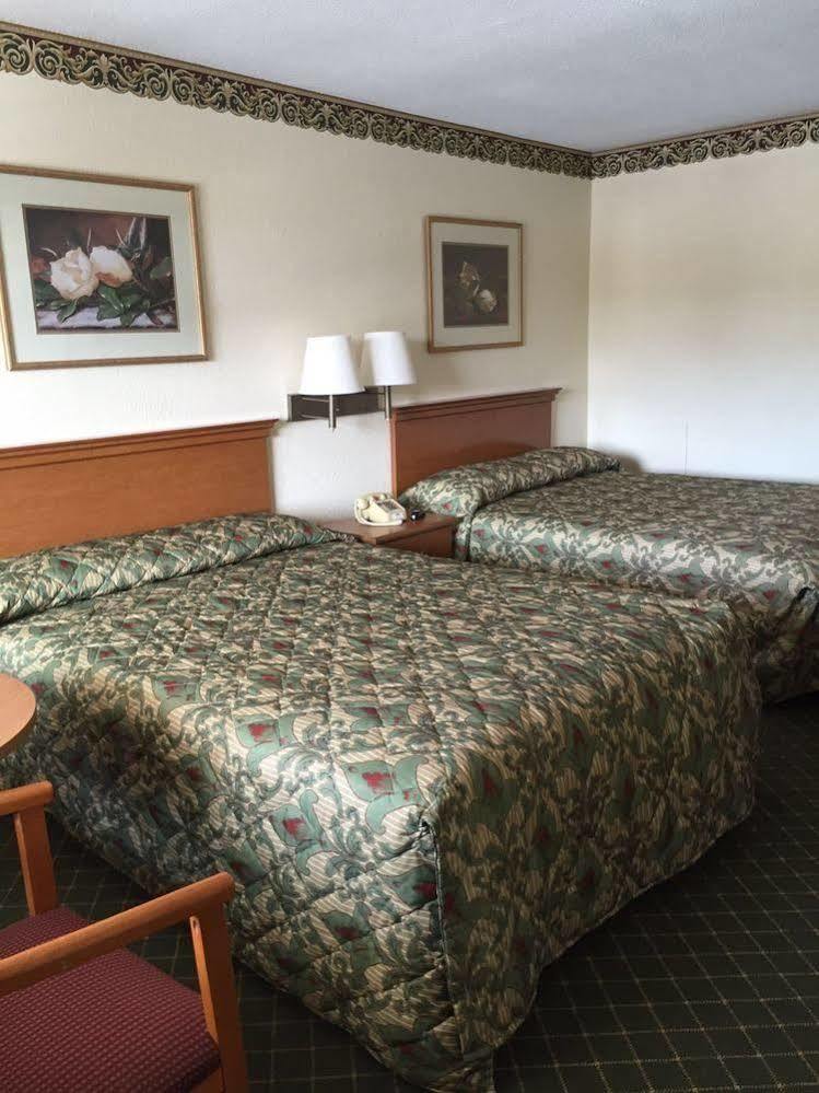 Economy Inn Dillon Extérieur photo