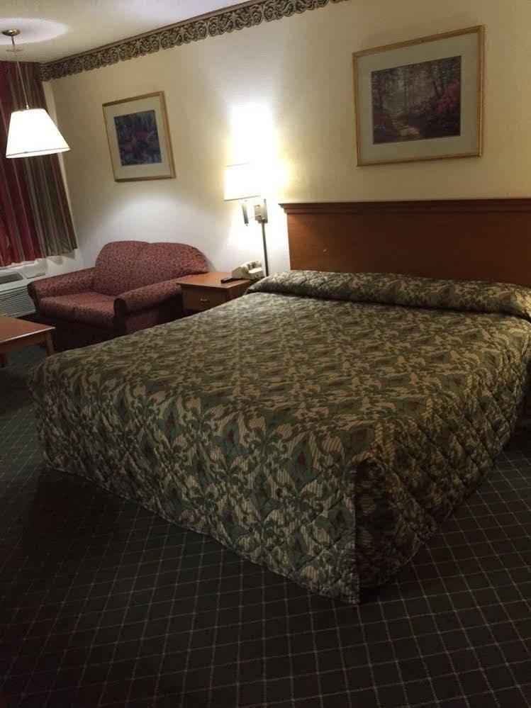 Economy Inn Dillon Extérieur photo